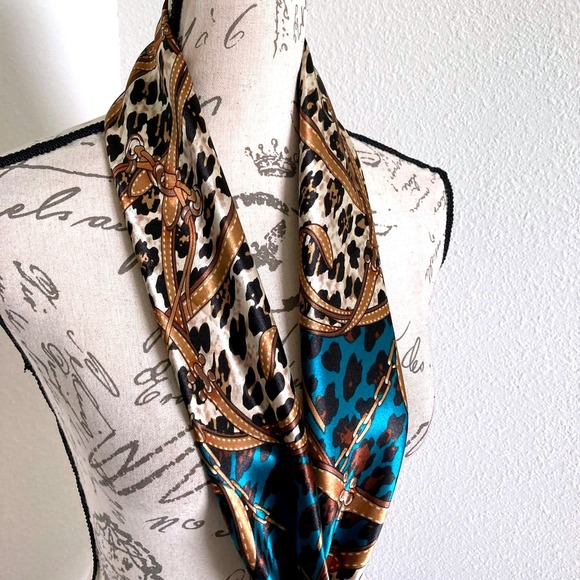 Satin Square Leopard Chain Bit Bridle Boho Scarf Neck teal blue Old Money 💖 - Picture 15 of 16